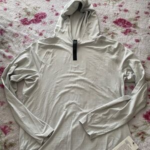 NWT Men’s lululemon License to Train hoodie, L